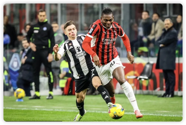 弗拉霍维奇缺阵双方进攻机会寥寥 AC米兰0-0尤文 