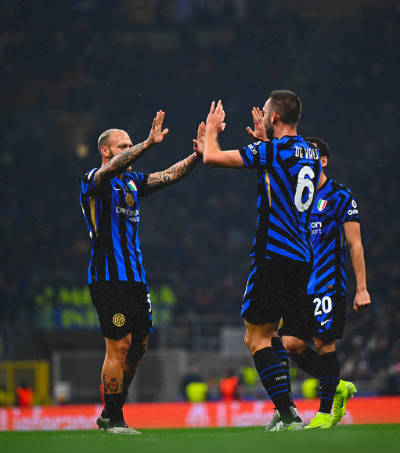 国际米兰1-0小胜莱比锡 13分暂登顶积分榜首