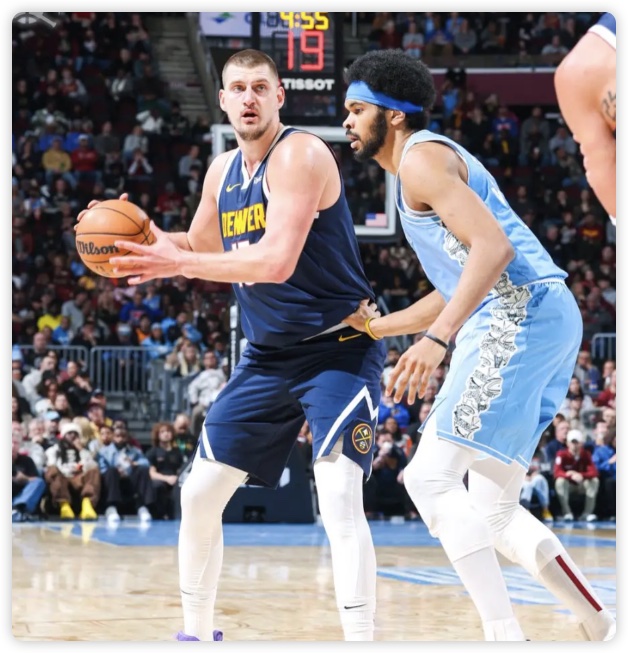 米切尔28分约老师空砍27+20+11 骑士胜掘金取3连胜 