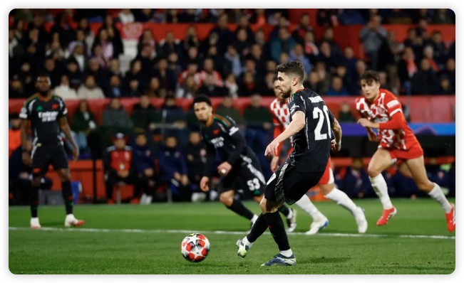 恩瓦内里世界波 阿森纳2-1赫罗纳第三名晋级16强 