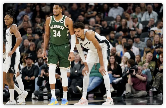 字母哥空砍35分14板 文班亚马30+14马刺大胜雄鹿