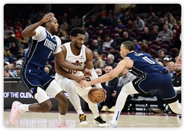 莫布利22+11梅里尔9记三分 骑士43分大胜残阵独行侠