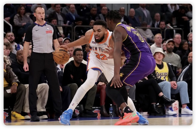 詹姆斯33+11+12哈特26+13+11 湖人128-112战胜尼克斯