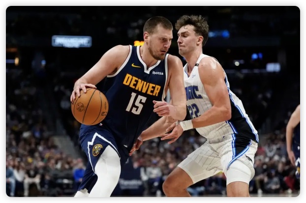 约老师三双小波特再砍30分 掘金大胜魔术取5连胜 