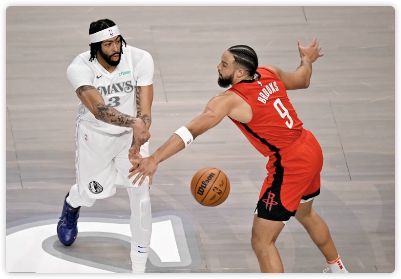 浓眉首秀26+16+7&伤退申京30分 独行侠送火箭6连败 