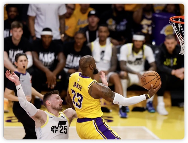 东契奇首秀14分老詹24+8 湖人大胜爵士取6连胜 