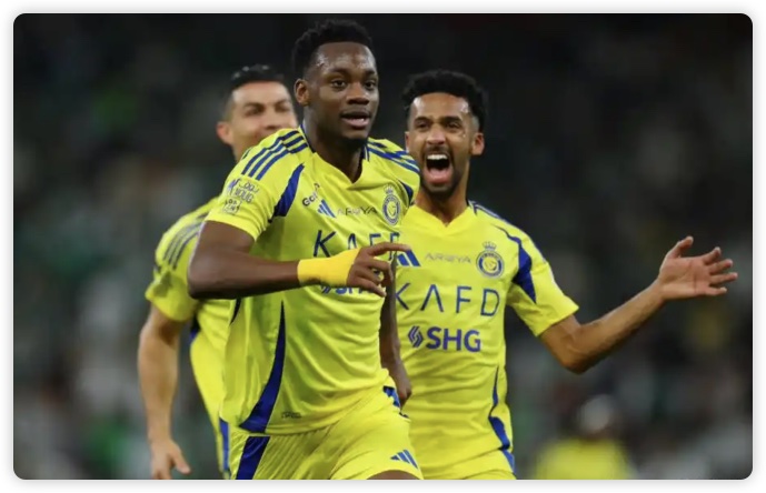 惨胜！十人胜利3-2吉达国民距榜首5分 胜利3人伤退杜兰连场双响