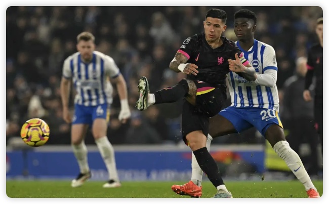 三笘薰神级停球破门明特双响 切尔西0-3遭布莱顿双杀 