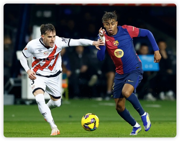 莱万点射建功 巴萨1-0巴列卡诺取4连胜重回榜首 