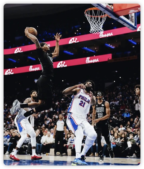 克拉克斯顿补篮绝杀马克西31+5 篮网送76人7连败