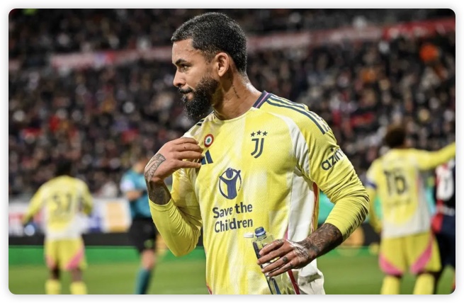 弗拉霍维奇制胜坎比亚索伤退 尤文1-0卡利亚里 