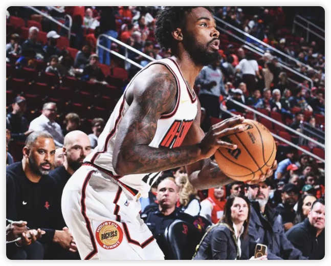 申京23+11字母哥27分 格林25分火箭险胜雄鹿