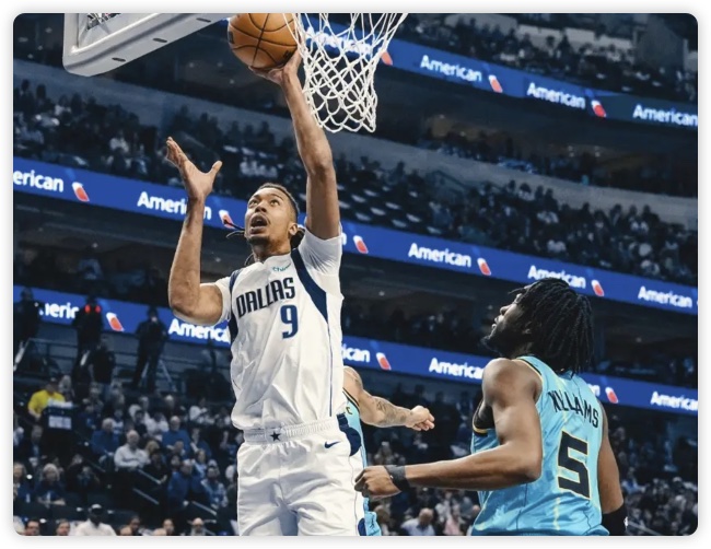 欧文25+9+5克莱-汤普森18分 独行侠送黄蜂5连败