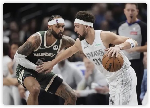 字母哥29+9+9 利拉德28+6+6 欧文31分 雄鹿3人20+轻取独行侠