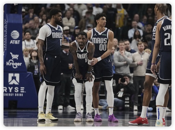 拉文22分欧文伤退 德罗赞20+4国王胜独行侠收获4连胜