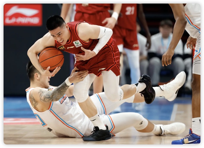 曾凡博33分周琦17+10 北京力克山东取得4连胜 