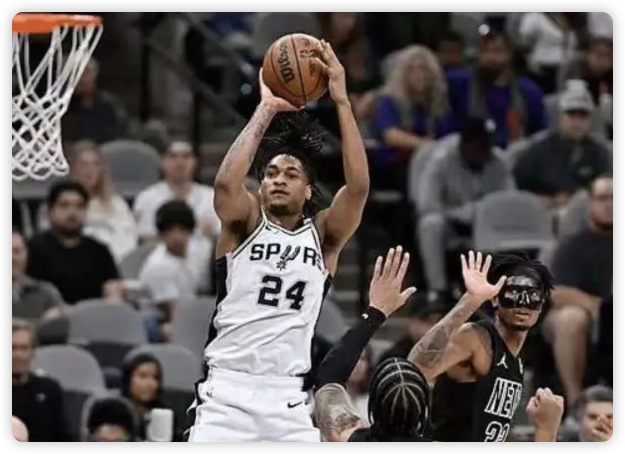 瓦塞尔37+10+5&19中14 福克斯15+7 托马斯24+6 马刺轻取篮网