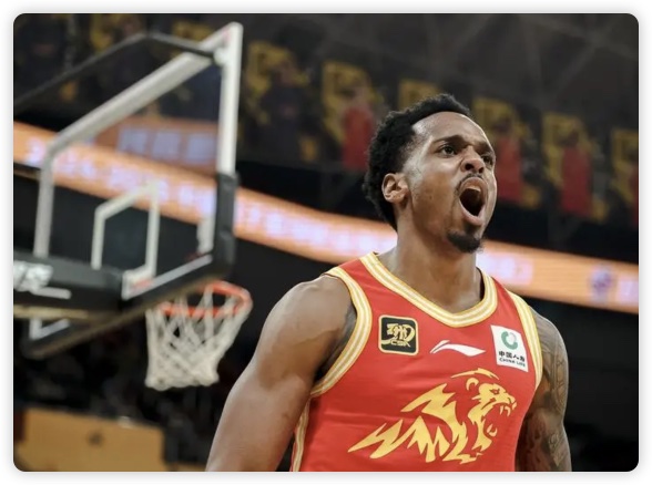 布朗38分胡金秋22+8 浙江广厦客场击败同曦 