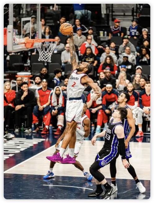 小卡17分&压哨绝杀 哈登29+9+11 德罗赞31+10 快船加时胜国王