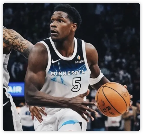 华子三节打卡25分 福克斯22分 森林狼8人上双击退马刺取5连胜