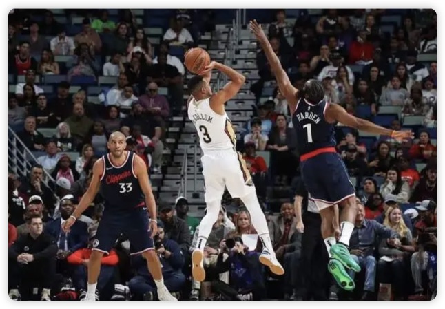 锡安22+10+12 哈登25+17 莱昂纳德29+8 鹈鹕拒逆转力克快船