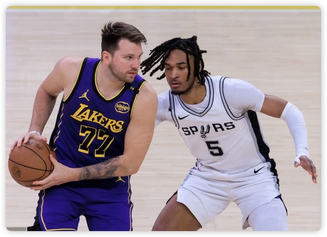 东契奇21+14+9里夫斯30分 湖人轻取马刺两连胜