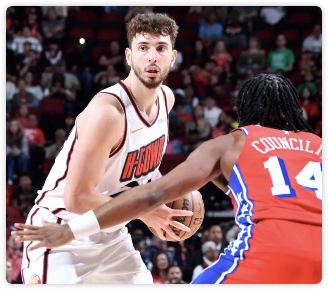 杰伦-格林30+7+13 格莱姆斯46+13 火箭25分逆转加时力克76人