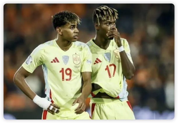 加克波破门梅里诺补时绝平 10人荷兰2-2西班牙 