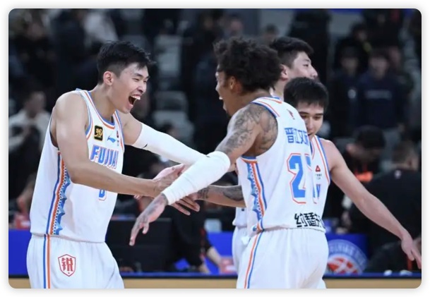 黎伊扬21+9+5断 王浩然22+6+7 福建3人得分20+大胜深圳