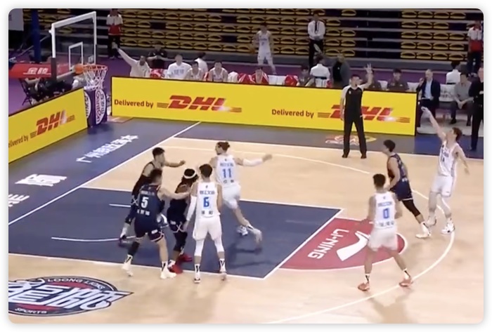 于米提22+6 邹阳15+5 库克36+6 广州击退福建