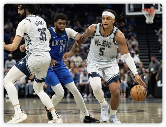 浓眉15+7班凯罗35分 哈迪22分独行侠胜魔术