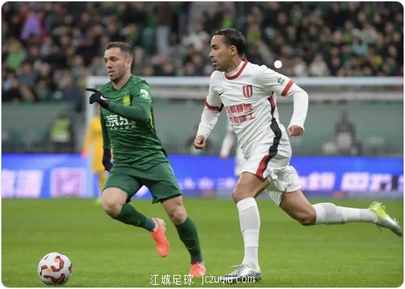 法比奥点射恩加德乌染红 10人国安1-1成都三轮不败 jczuqiu.com