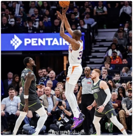 杜兰特23+6布克10+6 兰德尔25+8森林狼击败太阳 