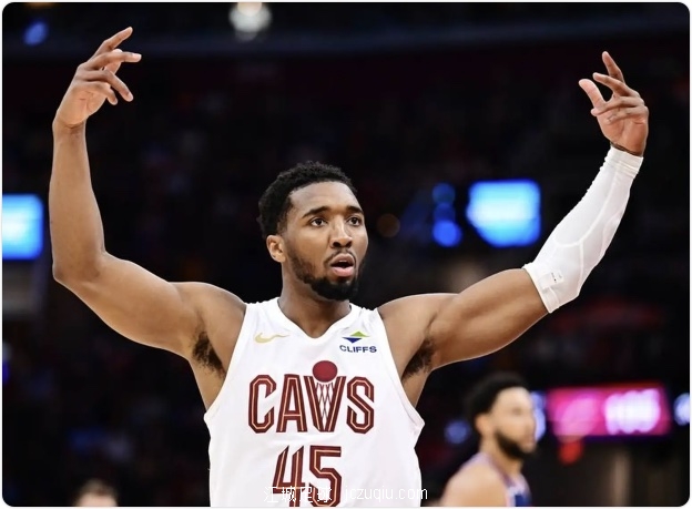 米切尔24+12+7 哈登24+8+8 鲍威尔34分 骑士3人20+击退快船jczuqiu.com