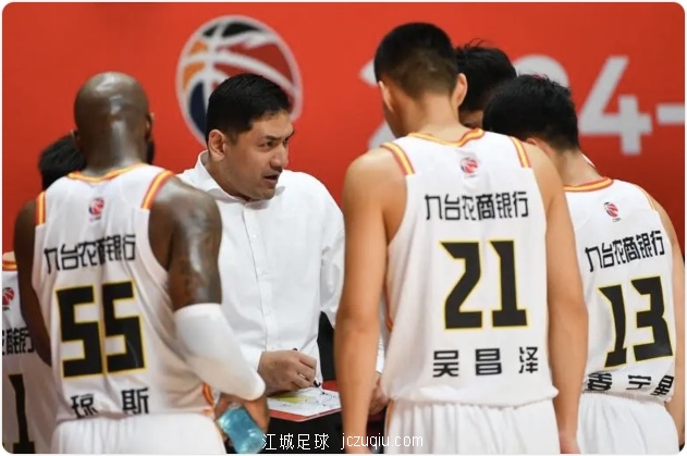 姜伟泽25分琼斯15+6+9 吉林客场1分险胜广州 jczuqiu.com