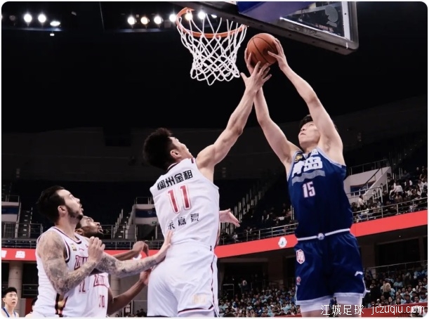 张帆关键三分高诗岩16+6+5 北控擒山东总比分1-0 