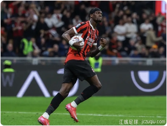 佳夫乌龙亚伯拉罕破门 米兰连扳两球2-2佛罗伦萨