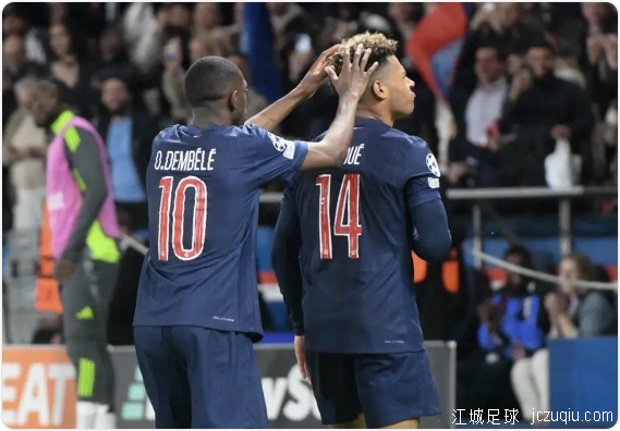 大马丁多次扑救杜埃世界波 K77一条龙巴黎3-1维拉 