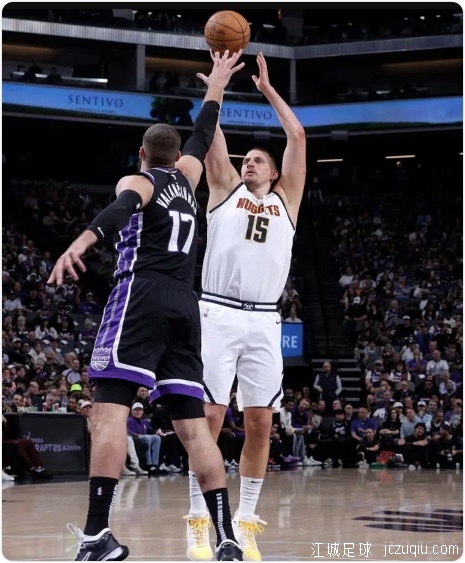 约老师20+12+11拉文27分 换帅掘金击败国王 