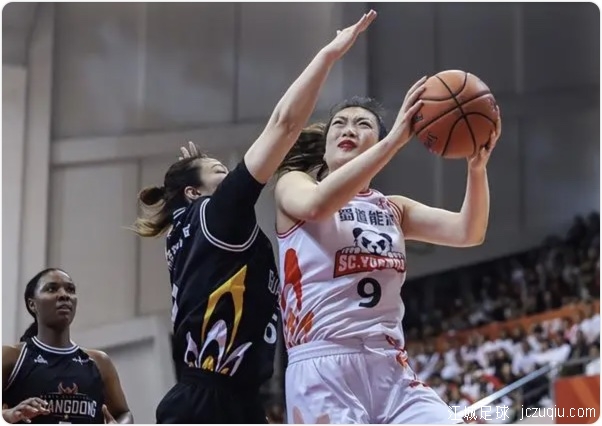 WCBA总决赛-东莞3-1四川夺冠 杨舒予荣膺FMVP