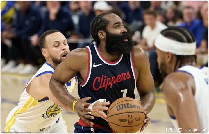 哈登39+10库里空砍36分 快船胜勇士锁定西部第五 