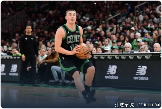 普理查德34+7+7 努尔基奇14+9 绿军多名核心缺阵险胜黄蜂