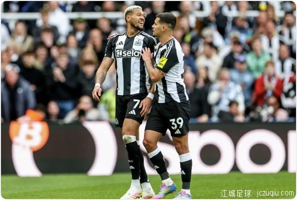 巴因德尔送礼齐尔克泽伤退 曼联1-4纽卡三轮不胜 