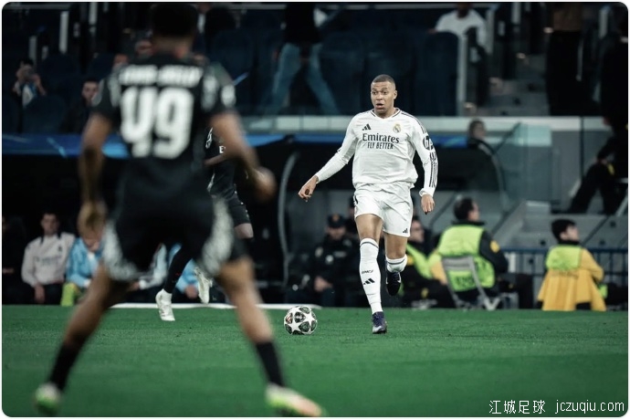 双杀!阿森纳2-1两回合5-1皇马 枪手时隔16年重返四强将战巴黎