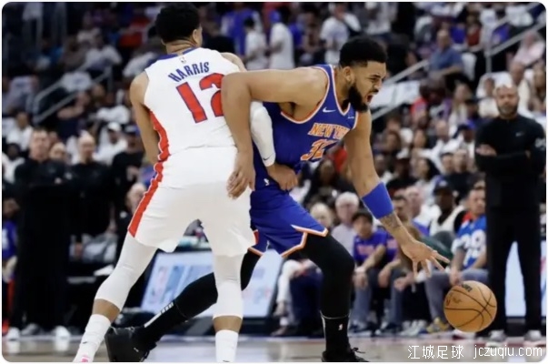 唐斯31+8坎宁安空砍24+11 尼克斯险胜活塞系列赛2-1