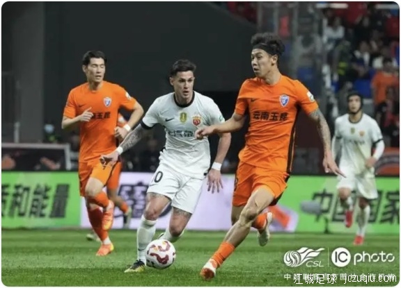 武磊送助攻莱昂纳多两球 上海海港客场3-2云南玉昆