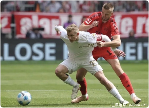 萨内破门凯恩染黄将停赛 拜仁3-0美因茨下轮赢球夺冠 