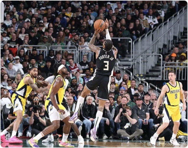 哈利伯顿17+15利拉德伤退 字母28分步行者胜雄鹿3-1领先