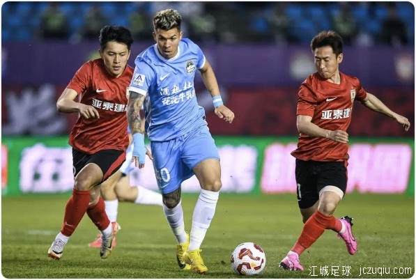 新帅首胜!河南1-0亚泰终结3连败 亚泰4连败继续垫底 钟义浩制胜