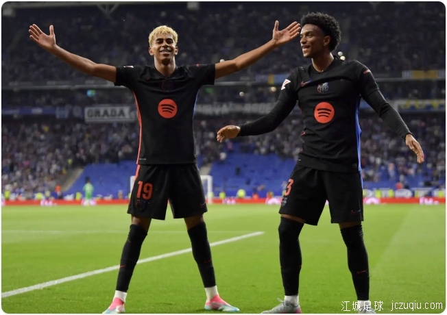 亚马尔世界波+传射 巴萨2-0西班牙人提前2轮夺冠 